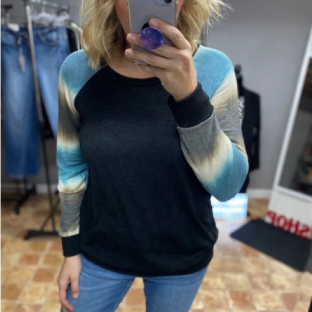 BOUTIQUE Tie Dye L/S Lightweight Sweater Top NEW!